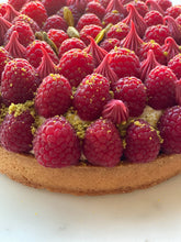 Load image into Gallery viewer, Raspberry Vanilla Cream Tart

