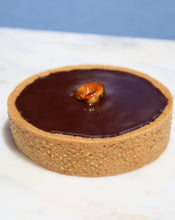 Load image into Gallery viewer, Chocolate Hazelnut tart
